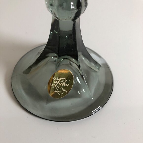 Tiara Exclusive Gray Glass Last Supper Cross Grape Vine Goblet Vintage T-292 #2 - Picture 6 of 7